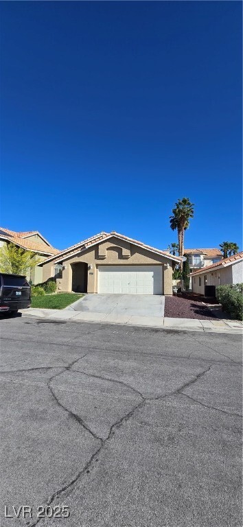 Building Photo - 2017 Scenic Sunrise Dr