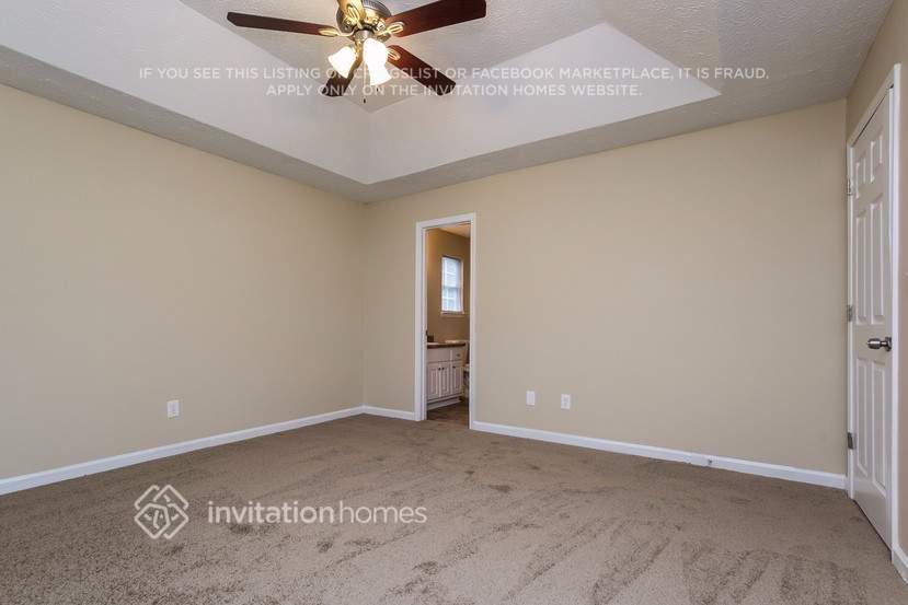 Building Photo - 220 Bethel Dr