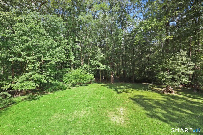 Building Photo - 122 Deforest Rd