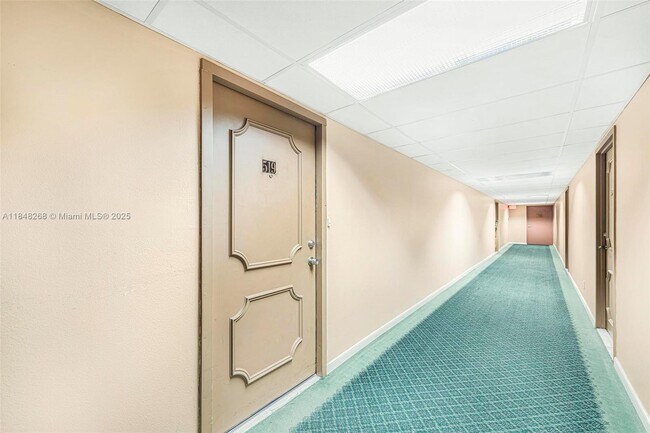 Building Photo - 501 Three Islands Boulevard