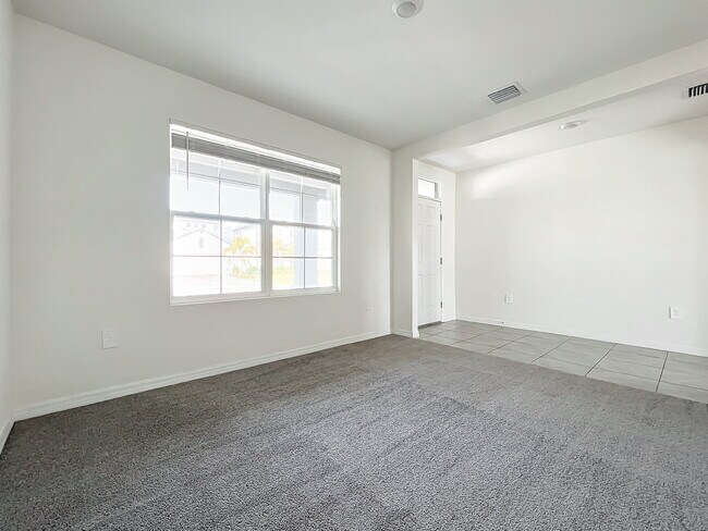 Building Photo - 12744 Lateral Root Dr