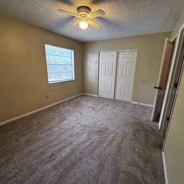 Building Photo - 10128 Lake Oak Cir