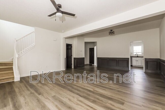 Building Photo - 2555 Flat Shoals Rd