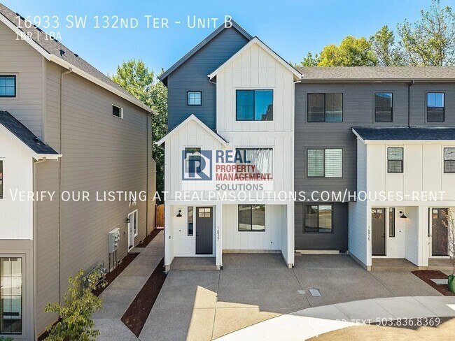 Building Photo - 16933 SW 132nd Terrace
