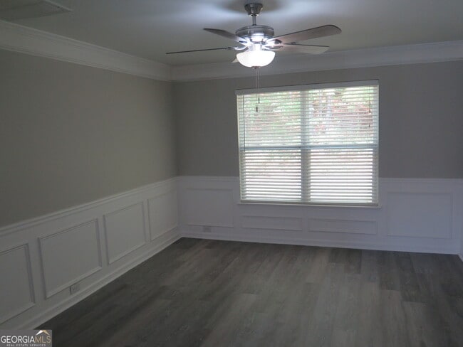 Building Photo - 2510 Wrangler Dr