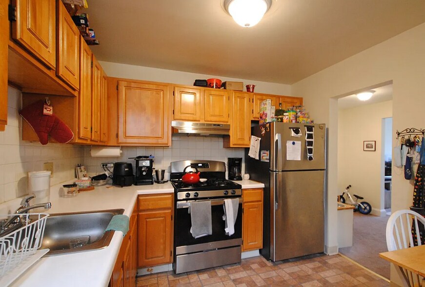 Building Photo - 20 Colborne Rd