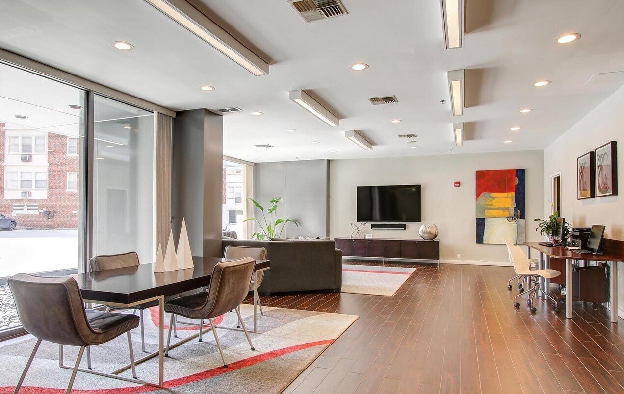 community room - 3883 Connecticut Ave NW
