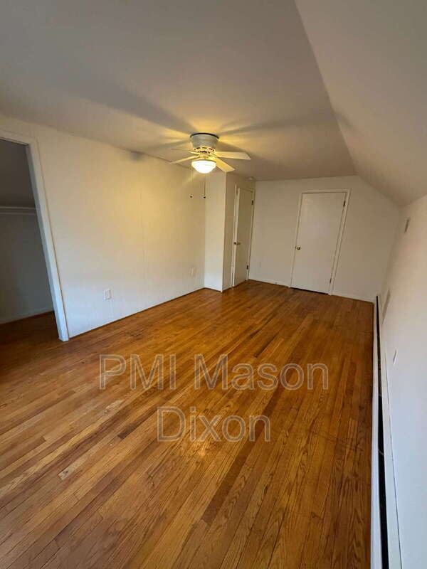 Building Photo - 9710 Gwynn Park Dr