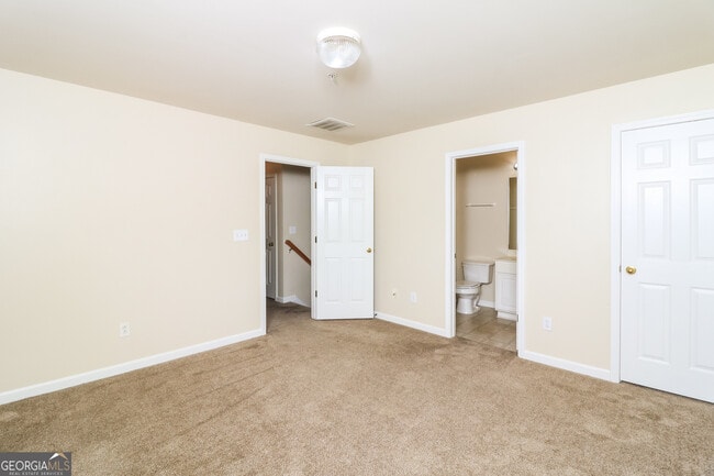 Building Photo - 1711 Highlands View Dr