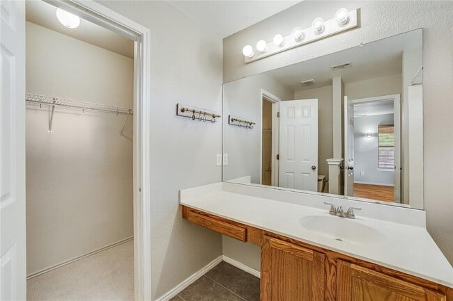 Building Photo - 14313 Lemongrass Ln