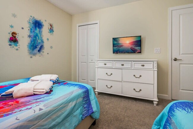 Building Photo - 4532 Target Blvd