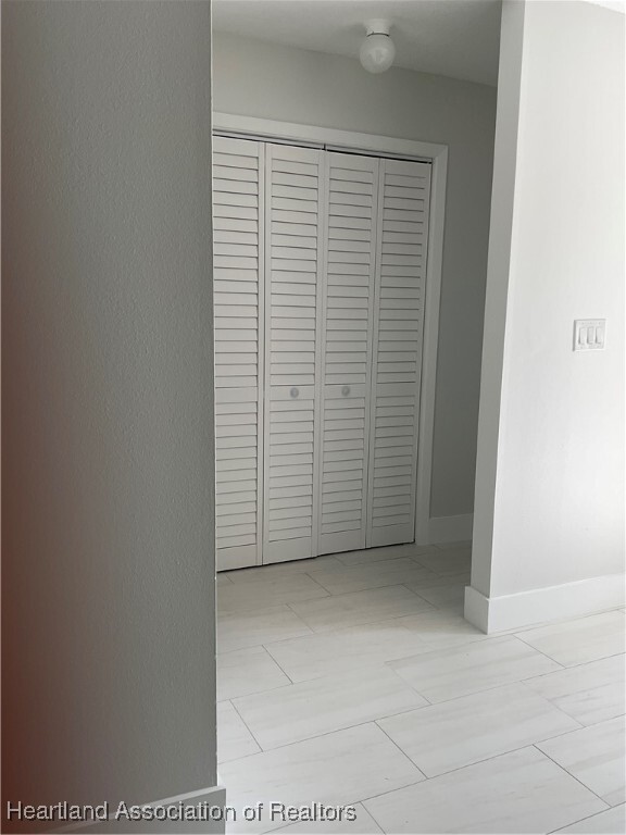 Building Photo - 113 Jasmine Ct