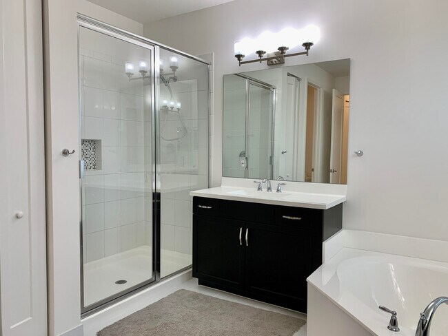 Building Photo - 9754 Celtic Sea Ln