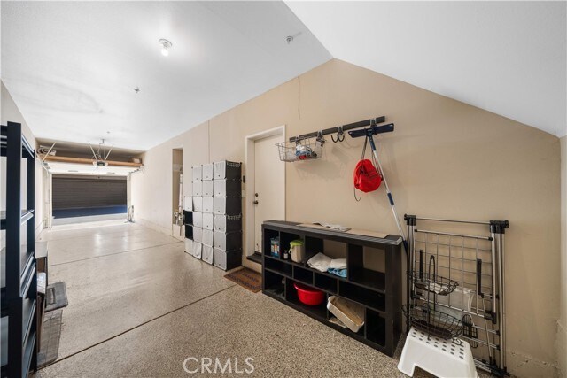 Building Photo - 120 Jadestone
