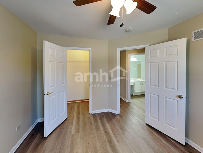 Building Photo - 2200 Brindlewood Dr