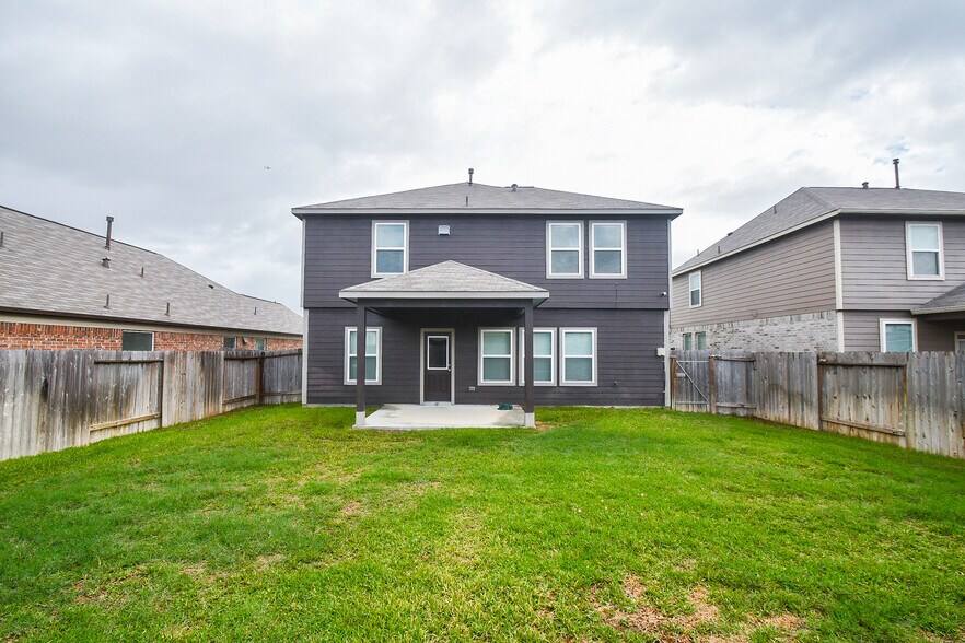Building Photo - 14643 Twilight Knoll Trl