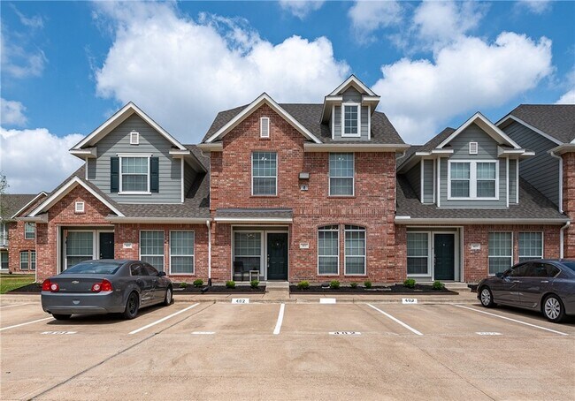 Building Photo - 1001 Krenek Tap Rd
