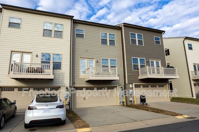 Building Photo - 2023 Serviceberry Rd