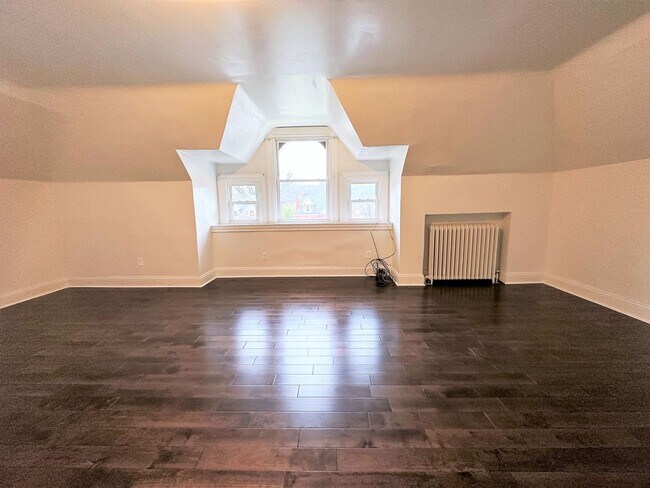 Building Photo - Highland Park - Apartments For Rent In Pittsburgh