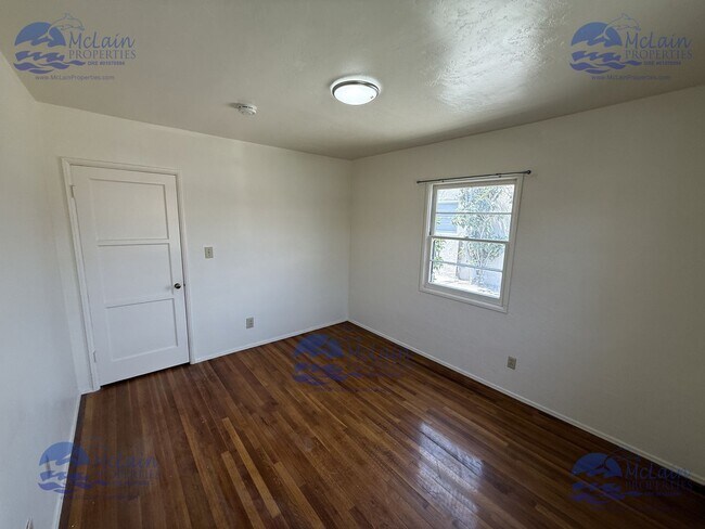 Building Photo - 4236 Corinth St