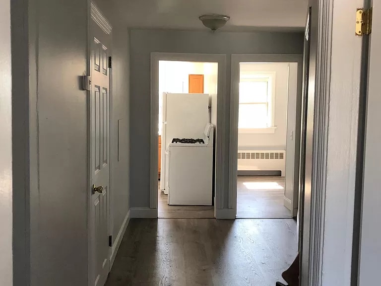 Primary Photo - 635 Fall River Ave