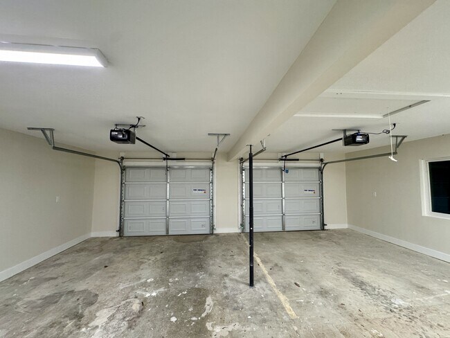 Building Photo - 195 Ritchey Rd