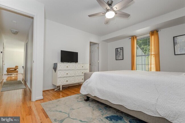 Building Photo - 103 Mummert Cir