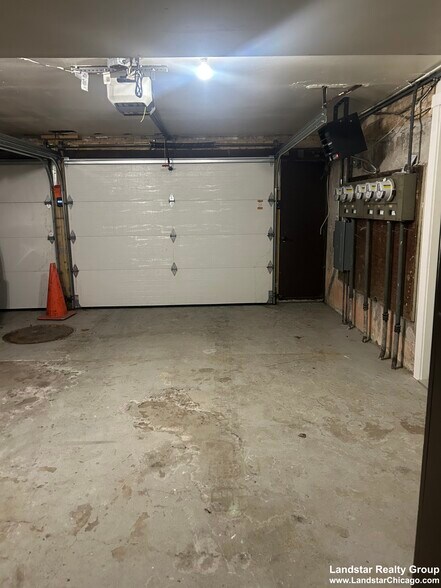 Building Photo - 1990 Sheridan Rd