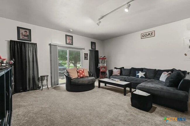 Building Photo - 4303 Jack Barnes Ave