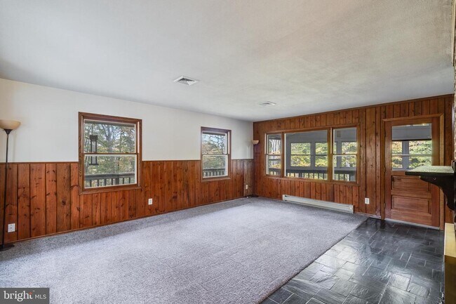 Building Photo - 12555 Trinity Dr