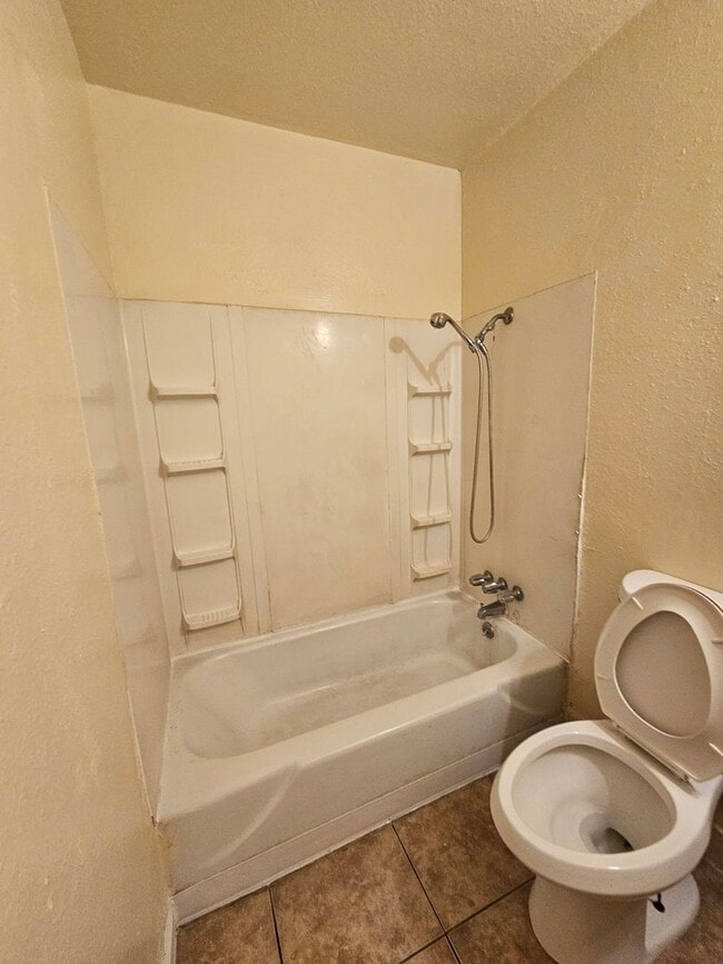 Building Photo - 740 Illinois Ave