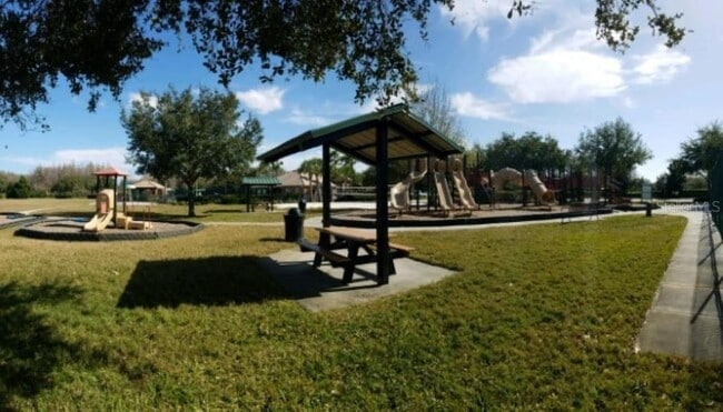 Building Photo - 2841 Girvan Dr