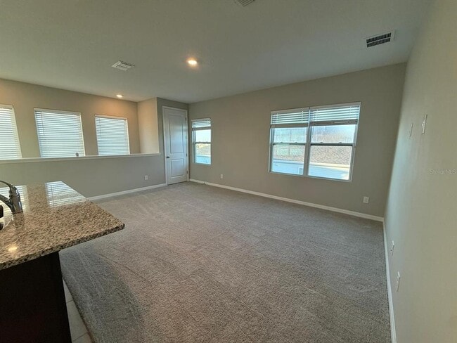 Building Photo - 3124 VOYAGER Ave