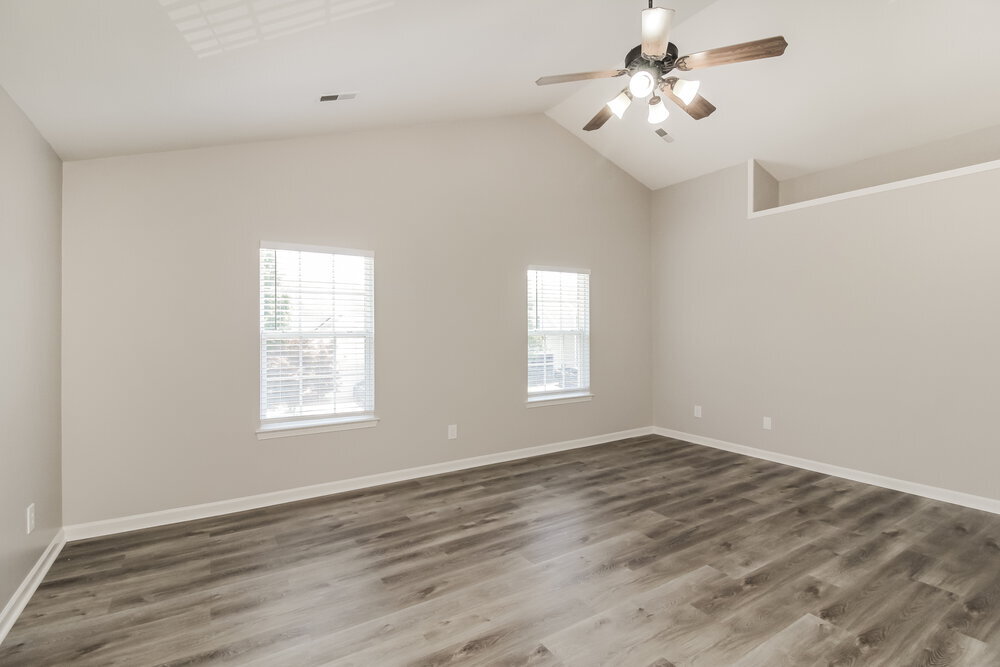 Building Photo - 517 Galesburg Dr