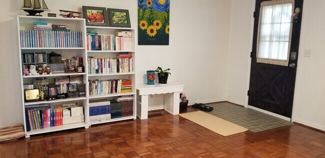 Building Photo - 4 bedroom 2 bath home, 2 car garage, SECLUDED AND PRIVATE, South FAY, 4 acres