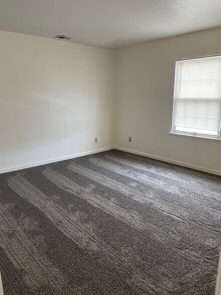 Bedroom - 147 N 16th St