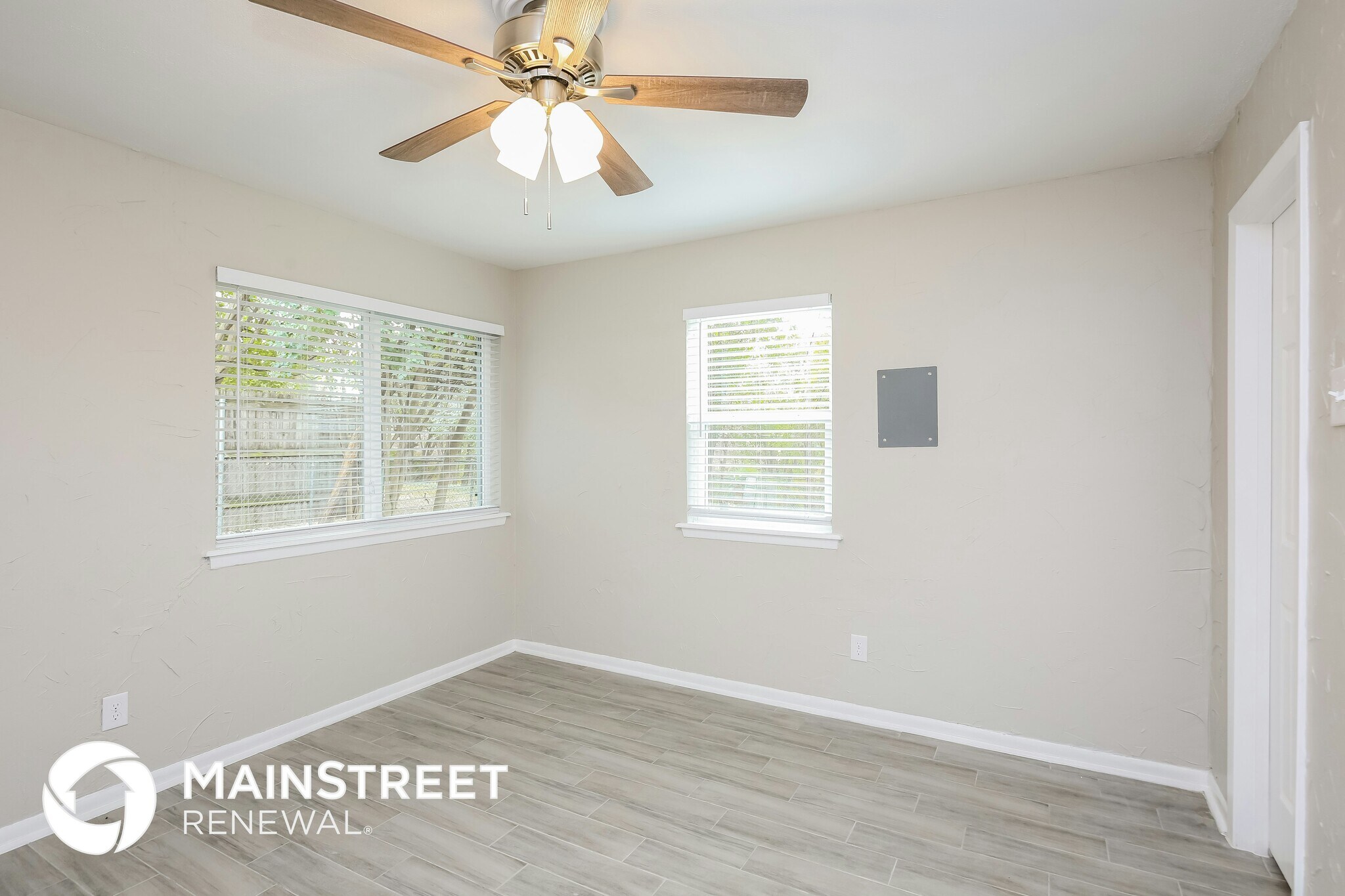 Building Photo - 3401 Westfield Ave