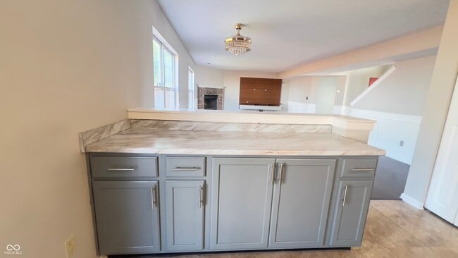 Building Photo - 5363 Fishlake Dr