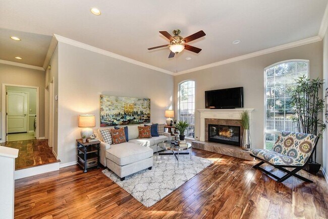 Building Photo - Elegant Granite Bay Home Located in Treelake Village and the  Eureka Union School District