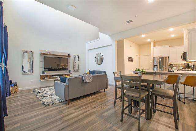Building Photo - 6429 Northern Dancer Dr