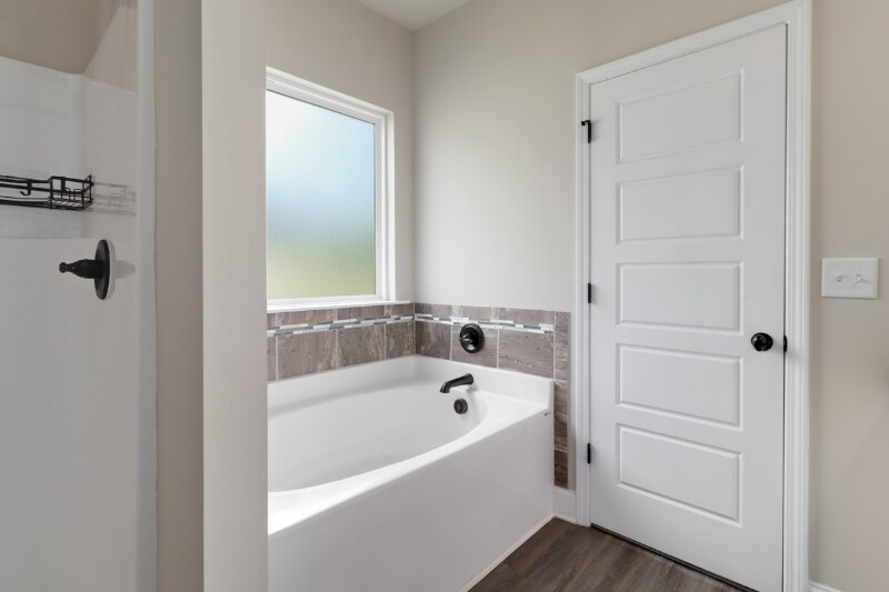 Building Photo - 112 Wisteria Ln