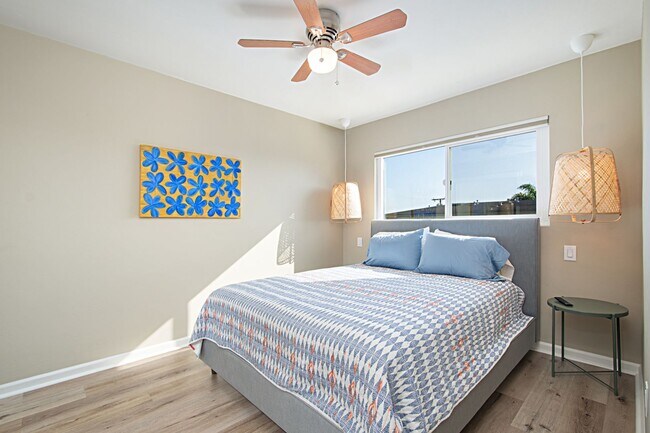 Building Photo - Beautiful 2 beds 1 bath apartment in Point Loma