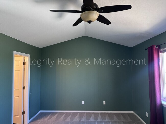 Building Photo - 442 Antero St