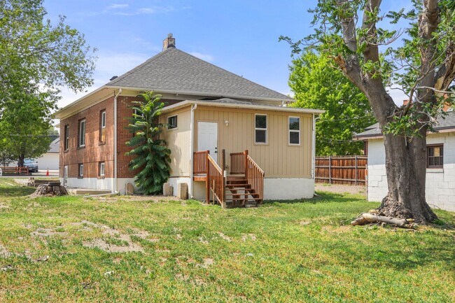 Building Photo - 5350 Tejon St