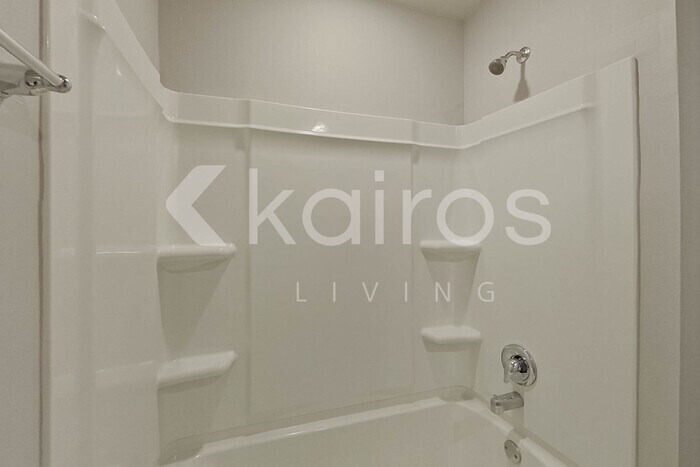 Building Photo - 406 Mango Dr