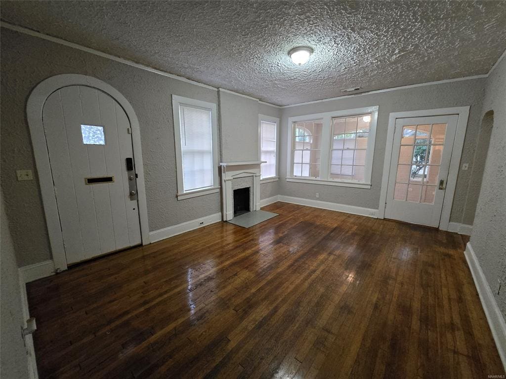 Building Photo - 3256 Montezuma Rd