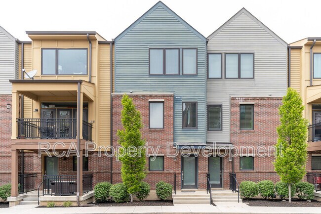 Building Photo - 616 Pomeroy St