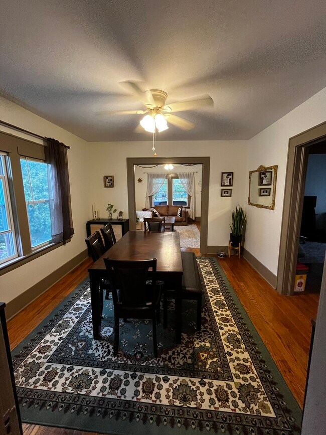 Building Photo - 432 Tennyson Ave