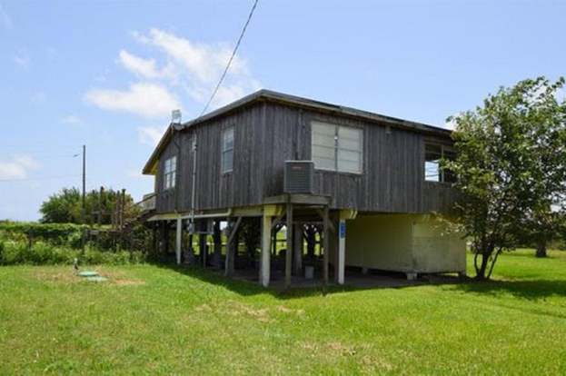 Building Photo - 2104 Galveston Ave