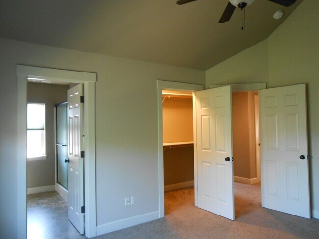 Building Photo - 60982 Grand Targhee Dr
